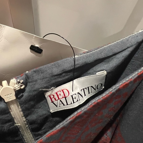 RED VALENTINO - COTTON POPLIN HEART ROMPER - Picture 2 of 4